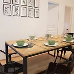 Grand Appartement, 3 Chambres, Centre De