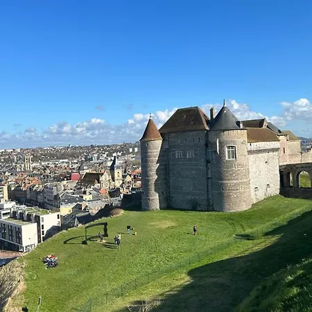 Grand Appartement, 3 Chambres, Centre De Apartamento